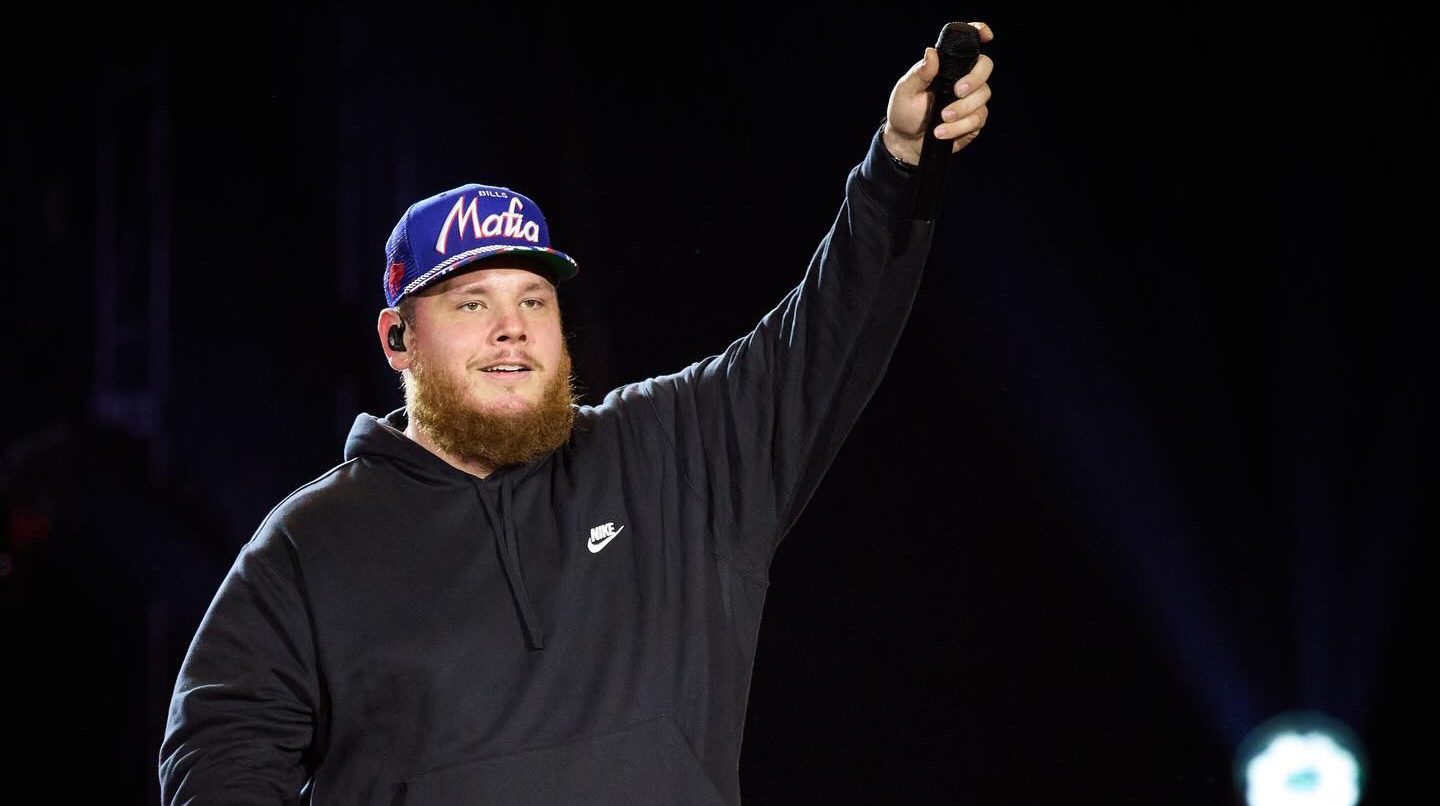 What is Luke Combs Net Worth?